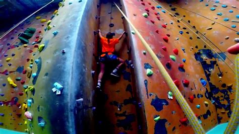 indoor rock climbing penrith.